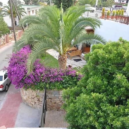 Villa For Rent In